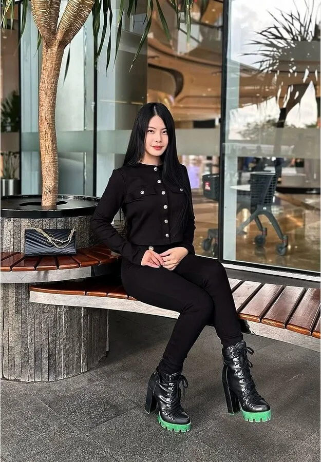 Womens larch cushion collared biker boots - Image 6