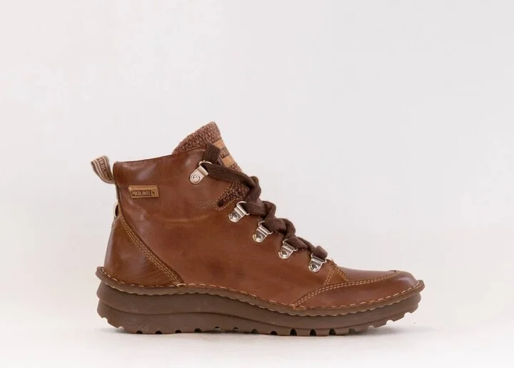 Women's Leather Ankle Boots In Cuero