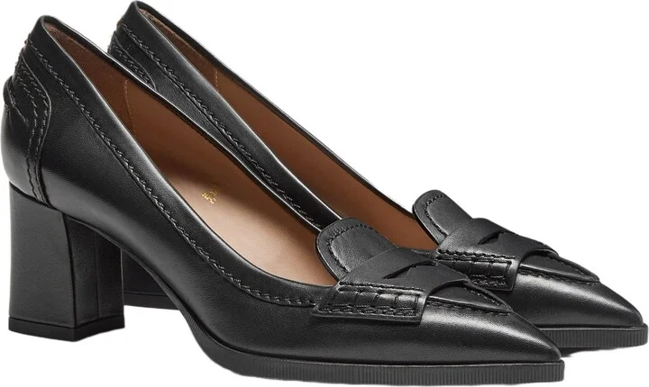 Women's leather mid-heel pump - Image 2