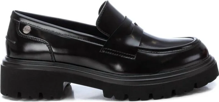 Women's Leather Moccasins In Black
