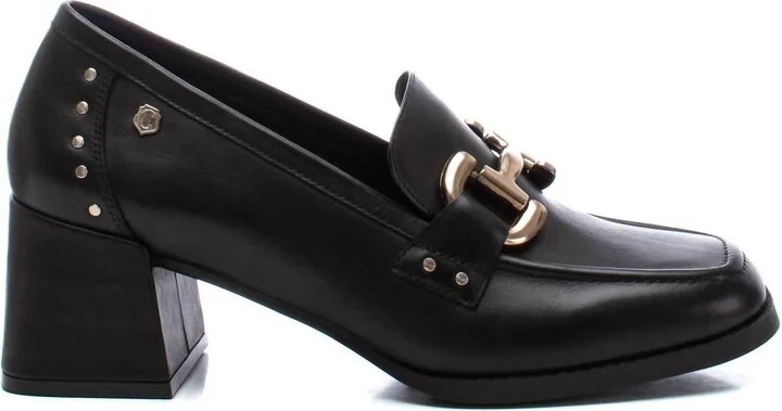 Women's Leather Moccasins In Black