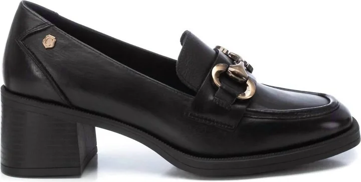 Women's Leather Moccasins In Black