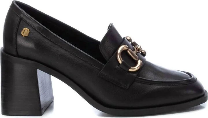 Women's Leather Pumps In Black