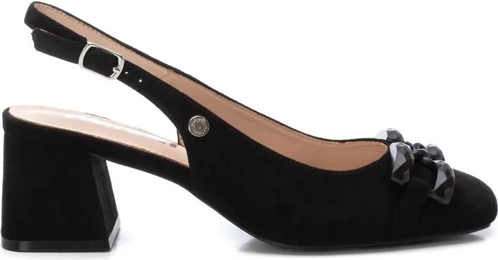 Women's Leather Pumps In Black
