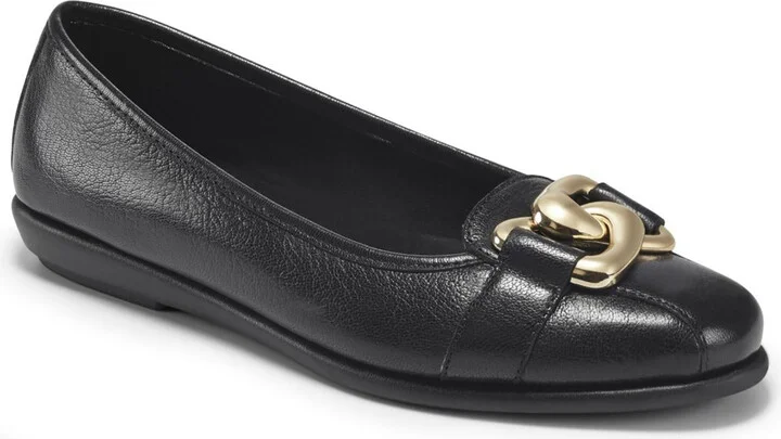 Womens Leather Round Toe Moccasins