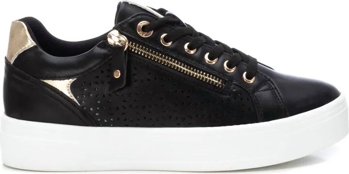 Women's Leather Sneakers In Black