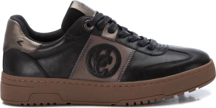 Women's Leather Trainer Sneakers In Black