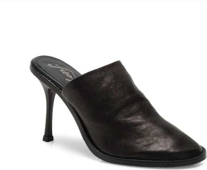 Women's Leila Heeled Mule In Black