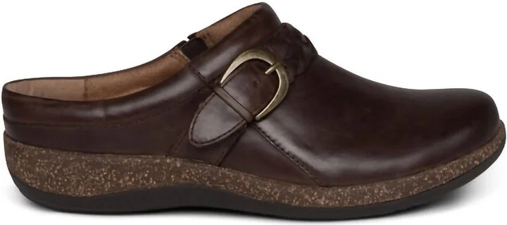 Women's Libby Comfort Clog In Brown