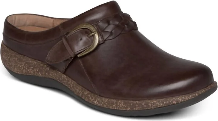 Women's Libby Comfort Clog In Brown
