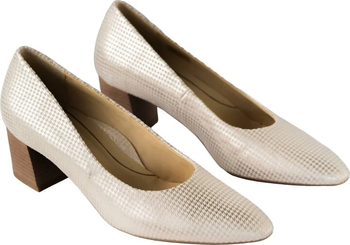 Women's Lichfield Pump In Puder Pepitakid