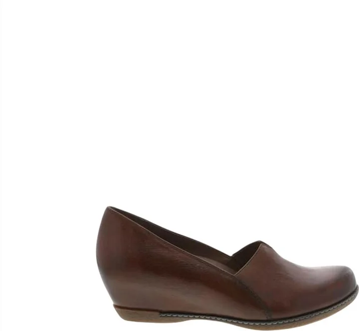 Women's Liliana Burnished Calf Shoes In Chestnut
