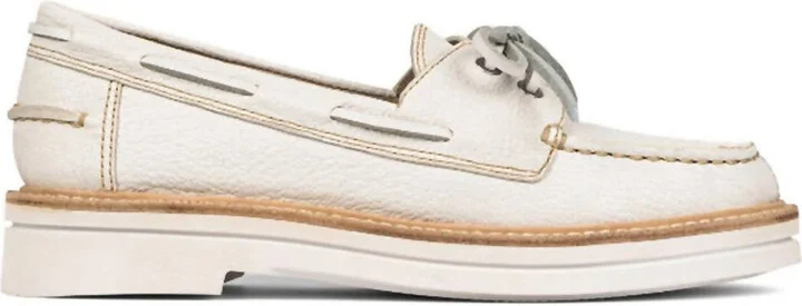 Women's Lillith Boat Shoe In Off White