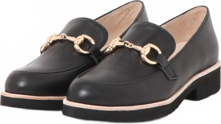 Women's Link Loafer In Black