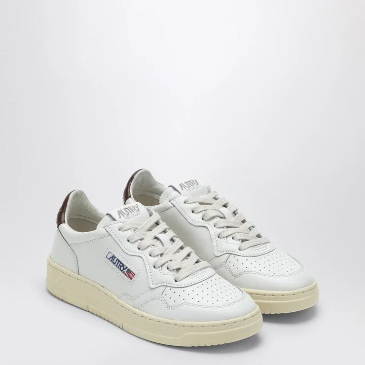Women's Low Medalist / Sneaker