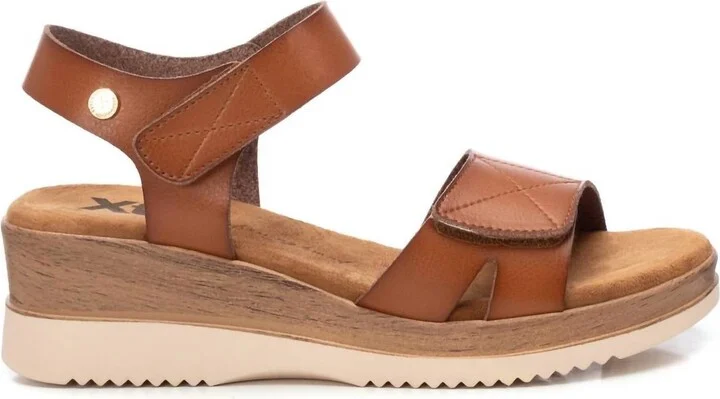 Women's Low Wedge Sandals In Camel