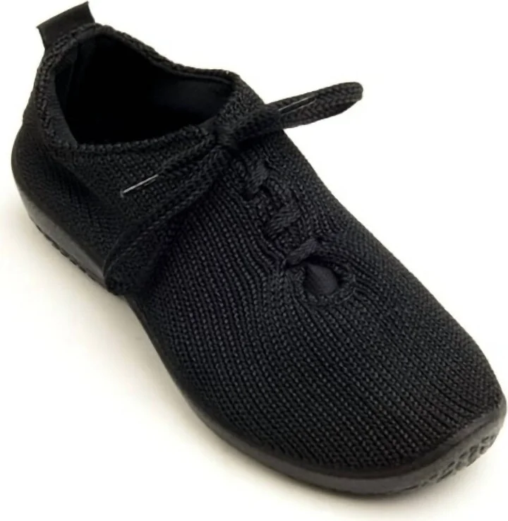 Women's Ls Knit Sneaker Shoe In Black
