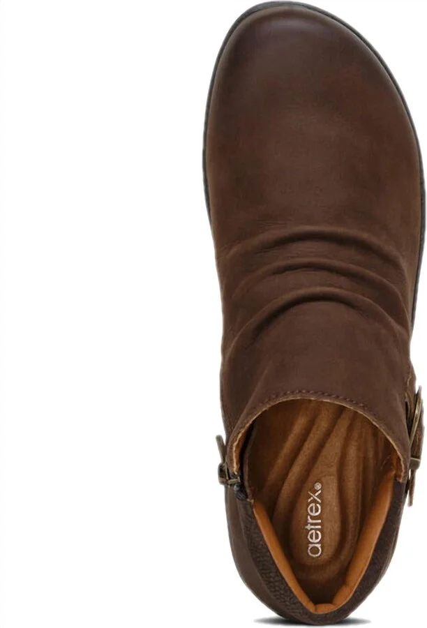 Women's Luna Bootie In Dark Earth