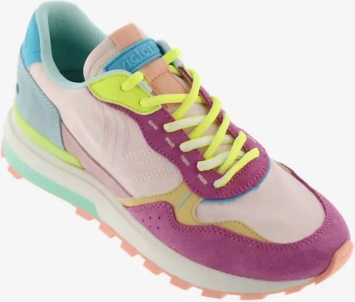 Women's Luna Sneaker In Rosa