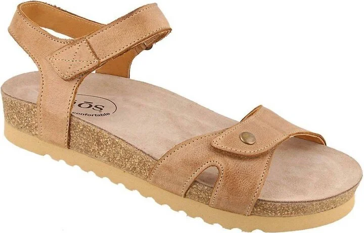 Women's Luvie Sandal In Tan