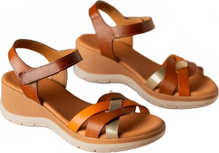 Women's Lyla Wedge Sandal In Tan Combo