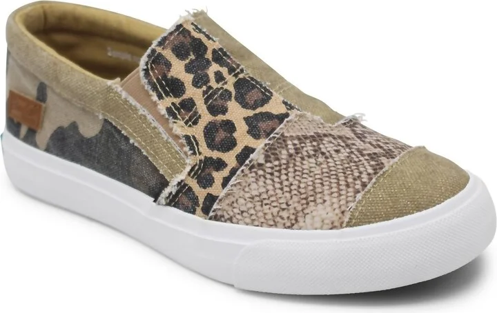 Women's Maddox Sneaker In Natural Snake Print