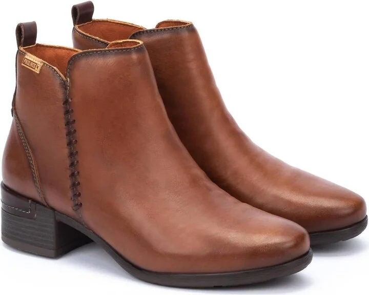 Women's Malaga Boots In Brandy