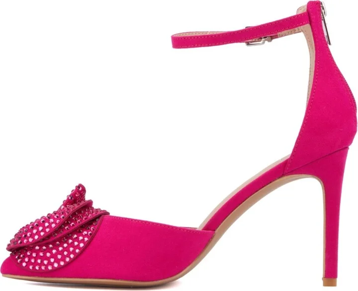 Women's Mandell- Ankle Strap- Flower Decor- Pointy Heels Pump - Image 3