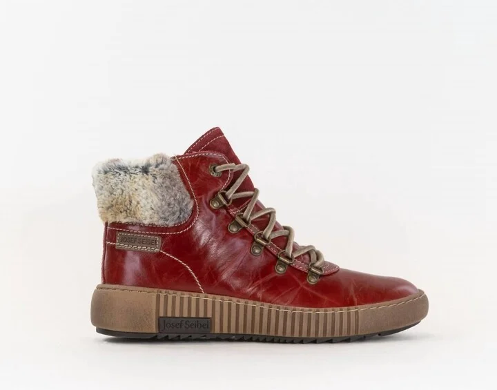 Women's Maren 17 Booties In Hibiscus