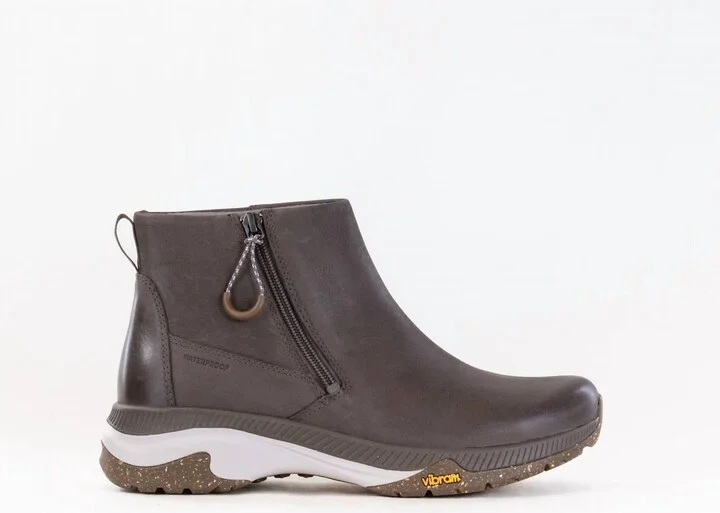 Women's Margo Waterproof Bootie In Morel Burnished