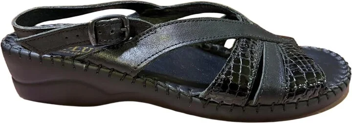 Women's Mariel Sandals In Black Leather
