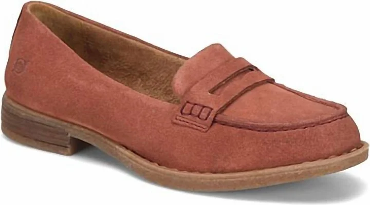 Women's Marlo Loafer - Medium In Rust Suede