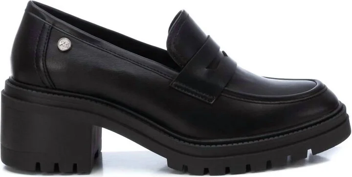 Women's Mask Detail Moccasins In Black