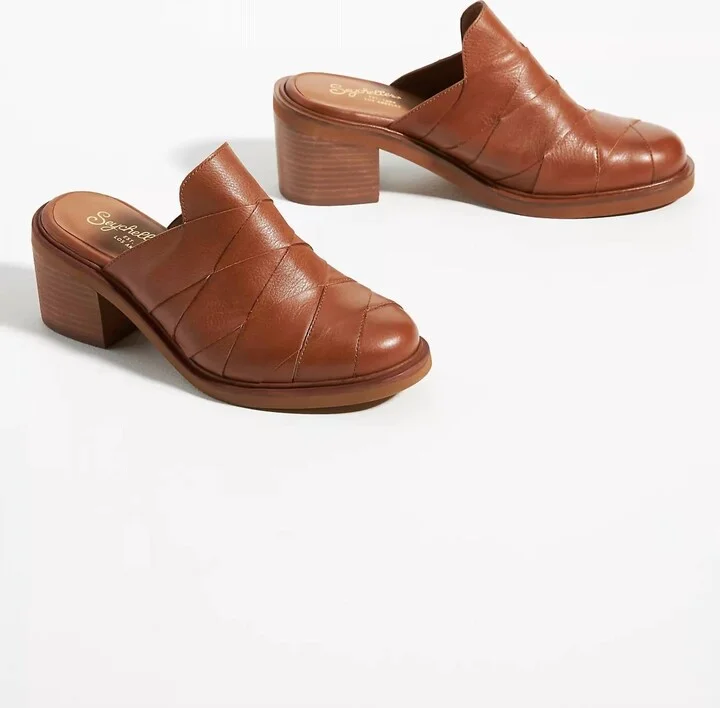 Women's Masterpiece Heels In Camel