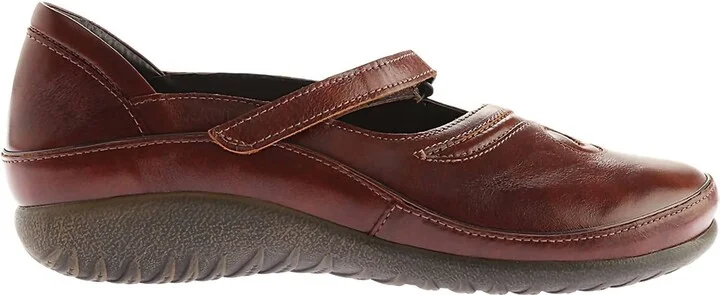 Women's Matai Clog In Luggage Brown