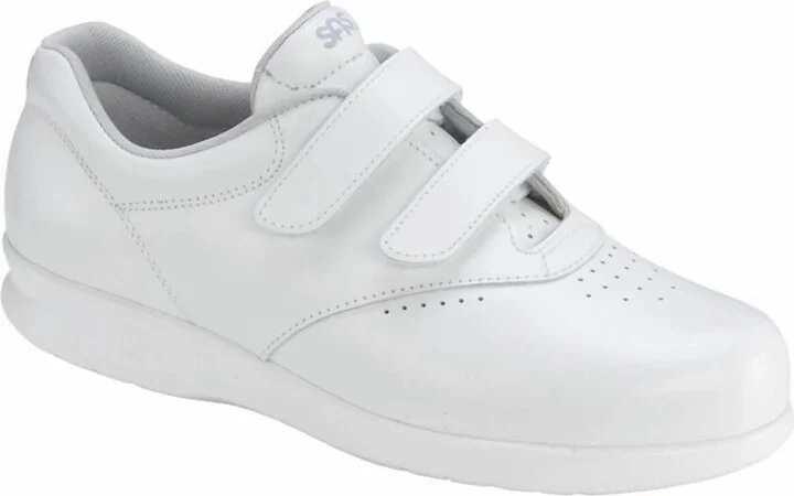 Women's Me Too Sneaker In White