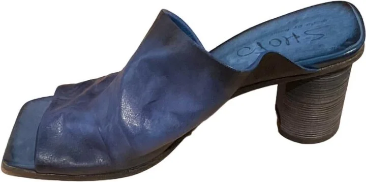 Women's Melody Dive Sandal In Bluette