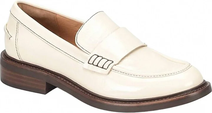 Women's Meryl Loafers In Almond