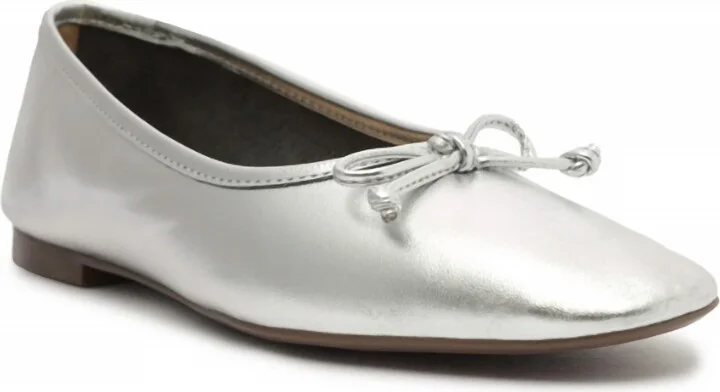 Women's Metallic Leather Ballet Flat Shoe In Silver