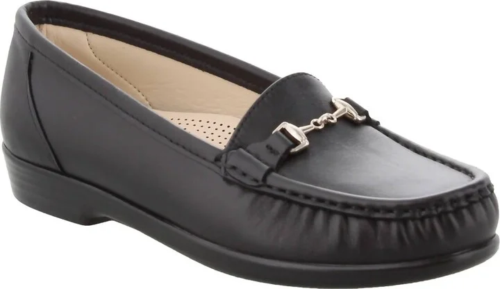 Women's Metro Loafer - Narrow In Smooth Black