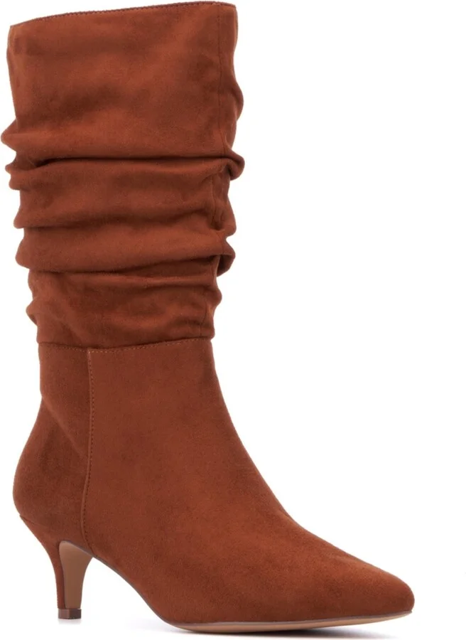 Women's Mette- Kitten Heel Ruched Pointy Boots