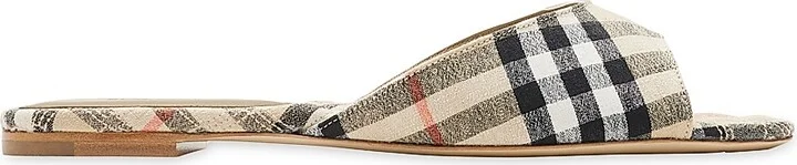 Women's Mews Check Sandals - Sand Ip Check - Size 6