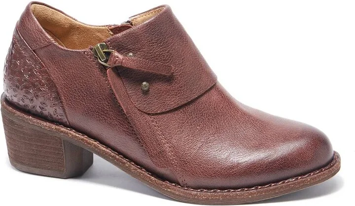 Women's Michelle Bootie In Dark Cherry