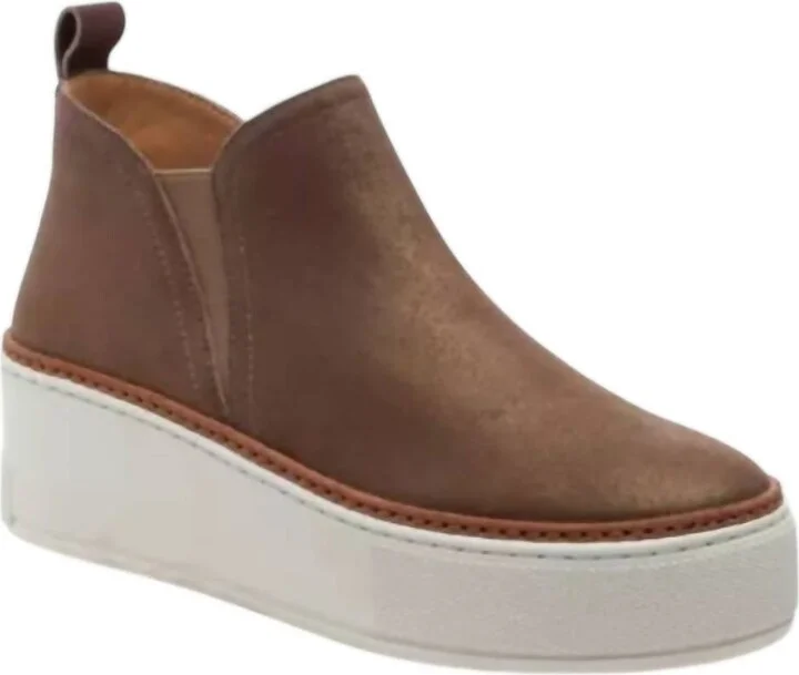 Women's Mika Slip On Sneaker In Bronze Brush Suede