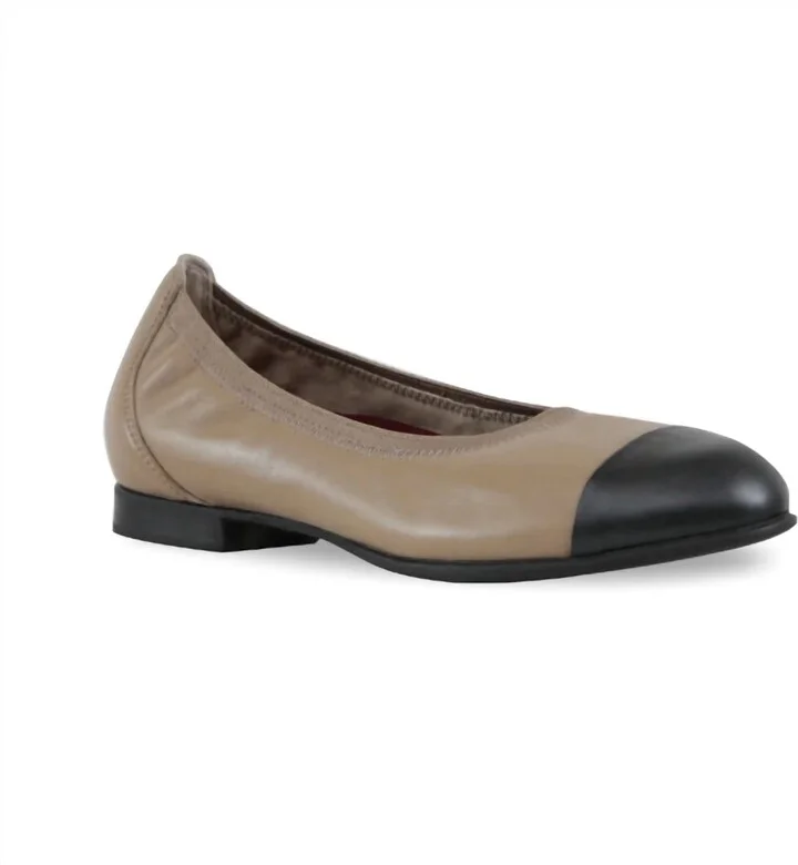 Women'S Mila Ballet Flats In Woodsmoke Combo