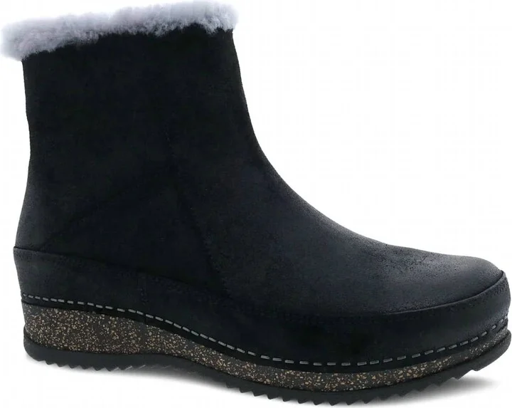 Women's Mitzy Ankle Boot In Burnished Black
