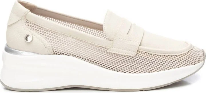Women's Moccasin Shoes In Ice