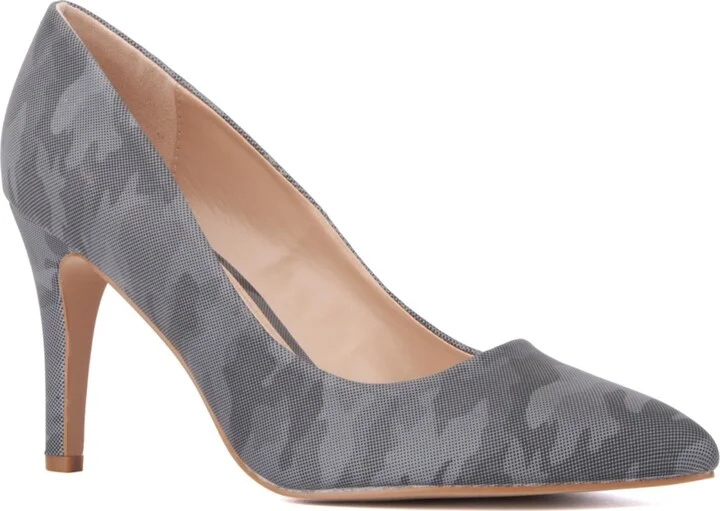 Women's Mona Pump - Wide Width