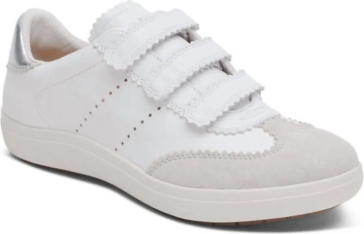 Women's Morgan Arch Support Sneaker In White