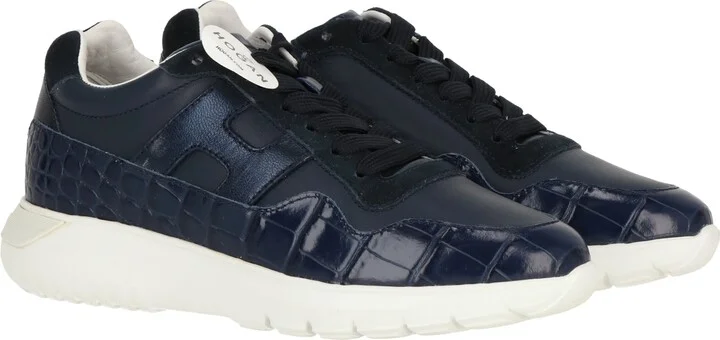 Womens Multicolored Sneaker